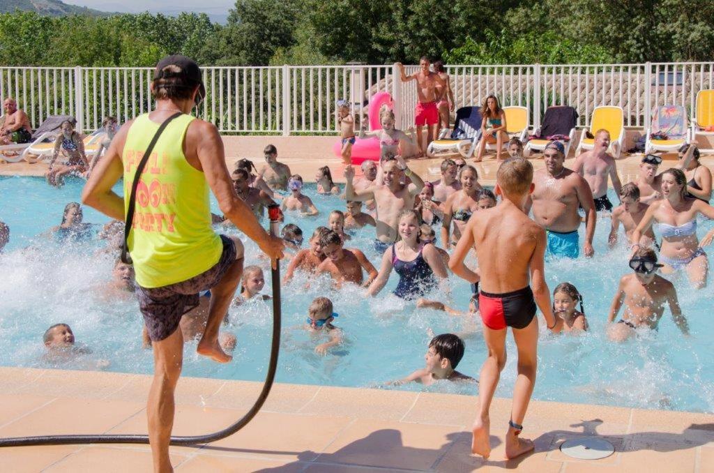 Camping Parc Bellevue Канны Экстерьер фото