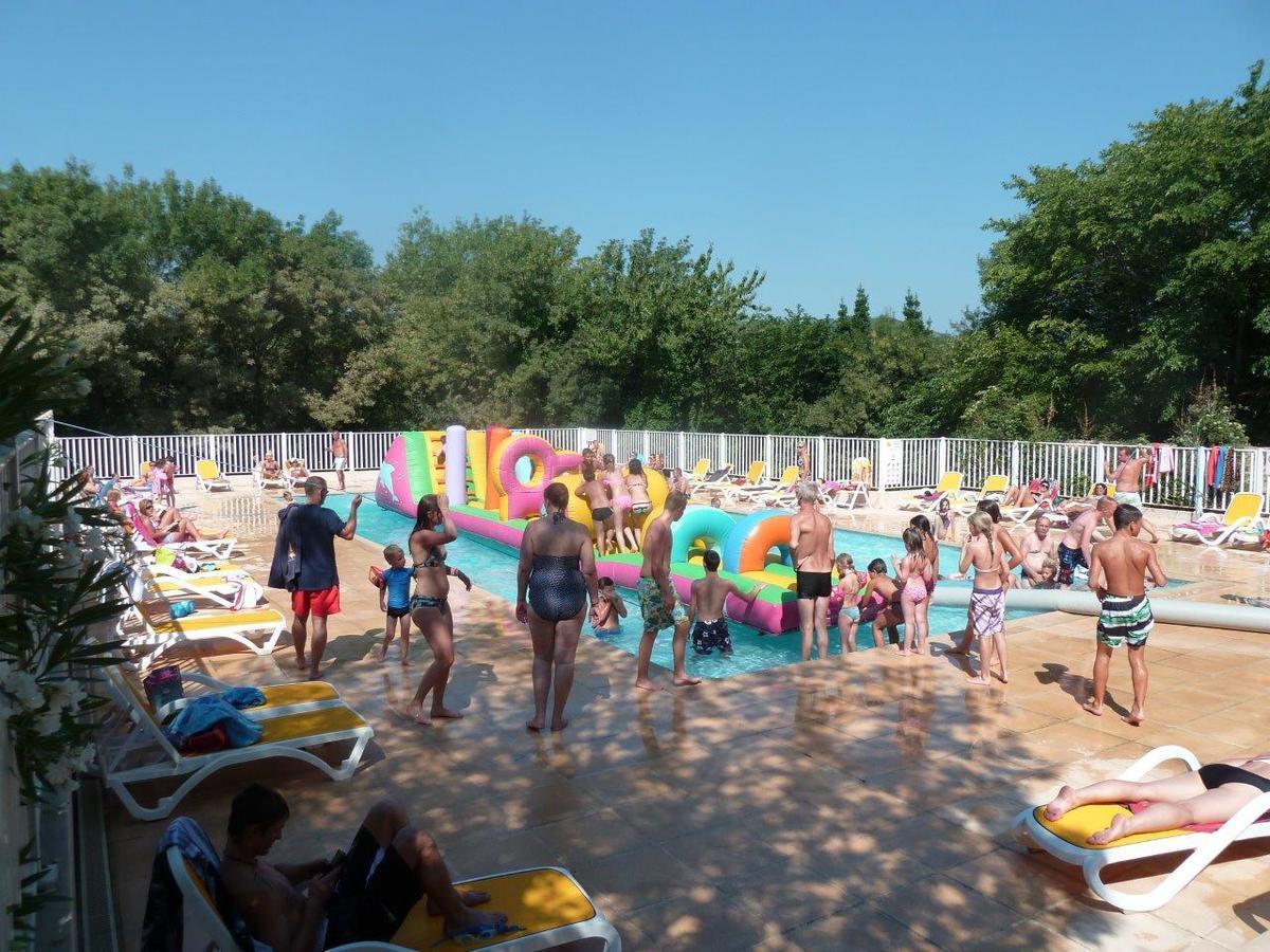 Camping Parc Bellevue Канны Экстерьер фото